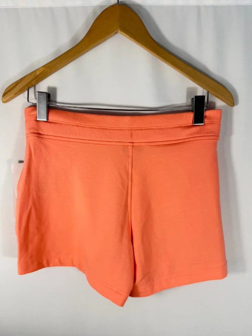 Athleta Balance 4 Inch Shortie Shorts Orange Small NWT Yoga Pilates Lounge